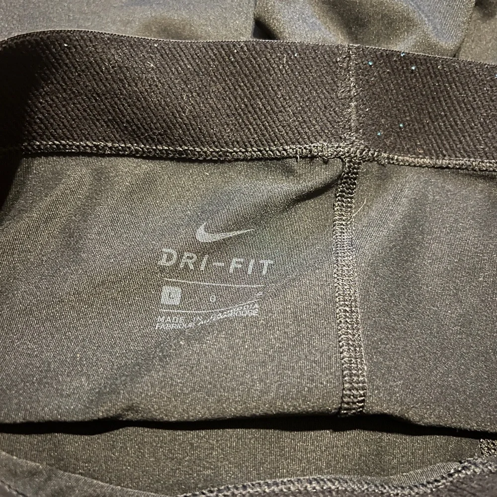 Nike Pro Dri-FIT Black Shorts - Picture 4 of 5